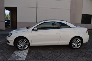 2013 Volkswagen EOS 