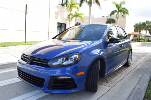 2013 Volkswagen Golf R 