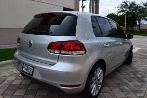 2013 Volkswagen Golf 