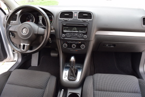 2013 Volkswagen Golf 