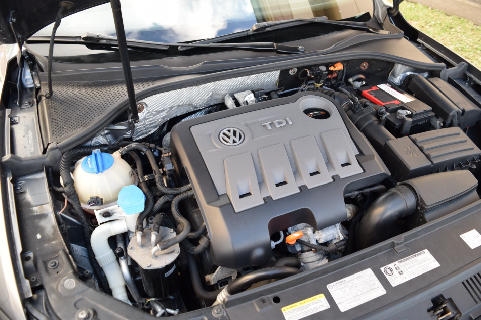 2015 Volkswagen Passat TDI 