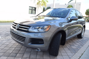 2013 Volkswagen Touareg TDI 