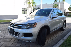 2013 Volkswagen Touareg TDI 