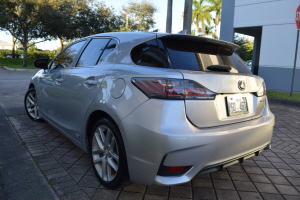 2014 Lexus CT 200h Hybrid 