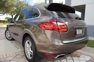 2014 Porsche Cayenne S 