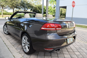 2014 Volkswagen EOS Executive 
