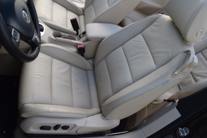 2014 Volkswagen EOS Executive 