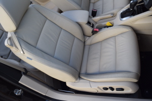 2014 Volkswagen EOS Executive 