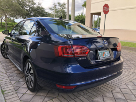 2014 Volkswagen Jetta Hybrid SEL 