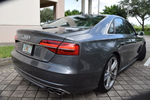 2015 Audi S8  