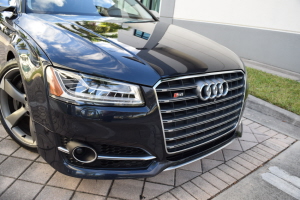 2015 Audi S8  