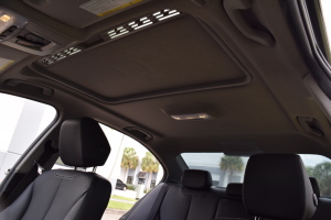 2015 BMW 320i 