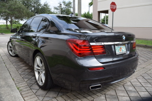 2015 BMW 750i 