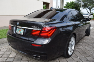 2015 BMW 750i 