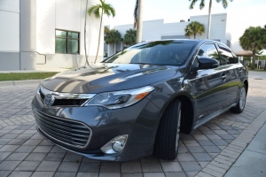 2015 Toyota Avalon Hybrid 
