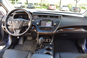 2015 Toyota Avalon Hybrid 