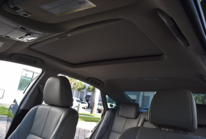 2015 Toyota Avalon Hybrid 