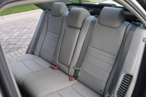 2015 Toyota Camry Hybrid 