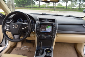 2015 Toyota Camry Hybrid 