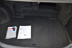 2015 Toyota Camry Hybrid 