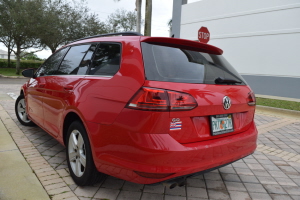 2015 Volkswagen Golf SportWagen 