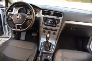 2015 Volkswagen Golf SportWagen 