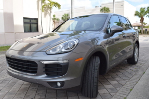 2016 Porsche Cayenne S E-Hybrid 