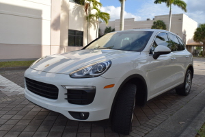 2016 Porsche Cayenne S E-Hybrid 