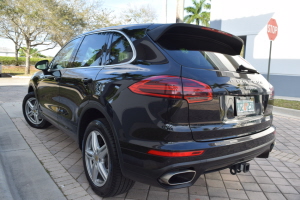 2016 Porsche Cayenne AWD 