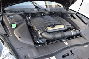 2016 Porsche Cayenne AWD 