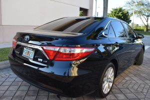 2016 Toyota Camry Hybrid 