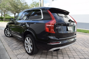 2016 Volvo XC90 T8 AWD 