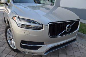 2016 Volvo XC90 T6 AWD 