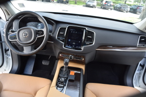 2016 Volvo XC90 T6 AWD 