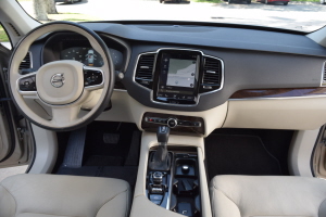 2016 Volvo XC90 T6 AWD 
