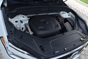 2016 Volvo XC90 T6 AWD 
