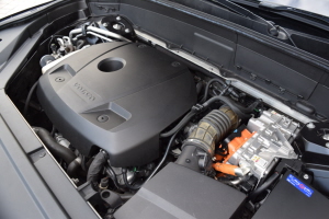 2016 Volvo XC90 T8 AWD 