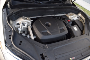 2016 Volvo XC90 T6 AWD 