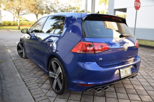 2016 Volkswagen Golf R 