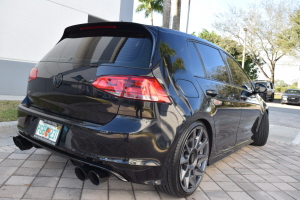 2016 Volkswagen Golf R 