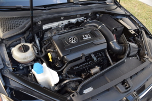 2016 Volkswagen Golf R 