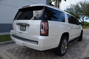 2017 GMC Yukon Denali XL 