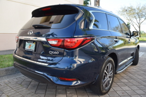 2017 Infiniti QX60 AWD 