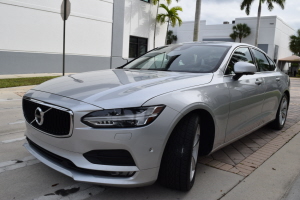 2017 Volvo S90 