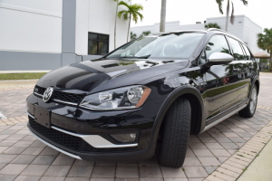 2017 Volkswagen Golf Alltrack 