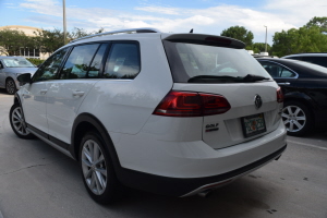 2017 Volkswagen Golf Alltrack 
