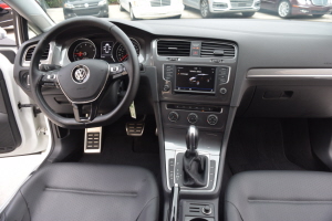 2017 Volkswagen Golf Alltrack 