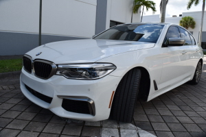 2018 BMW M550ix 