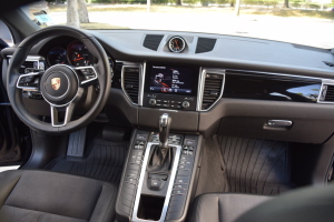 2018 Porsche Macan AWD 