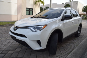 2018 Toyota RAV-4 